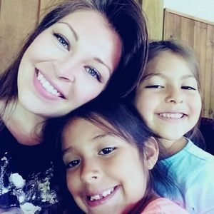 Meet your Posher, Abbey